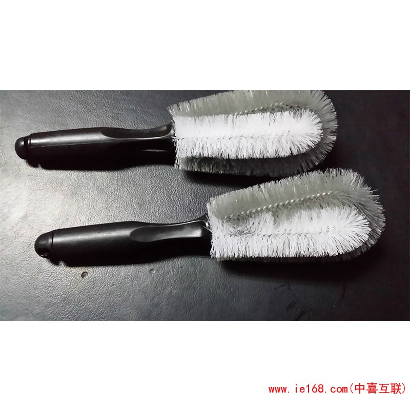 10171911180_1236787696