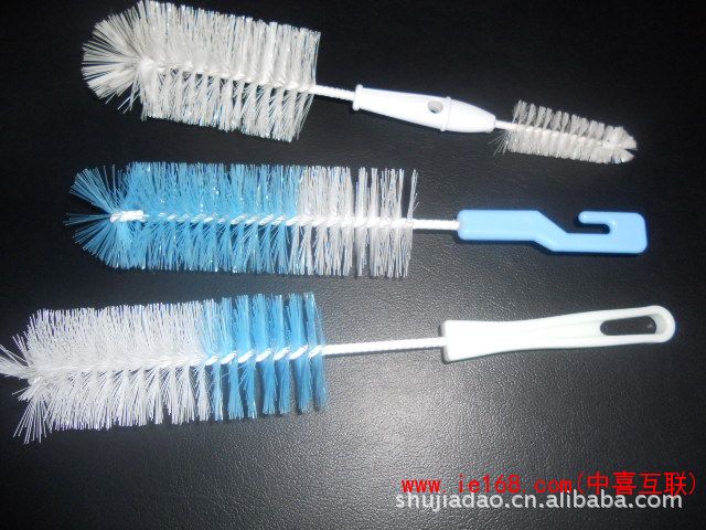 553699648_1236787696