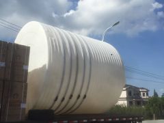 【塑料浮筒先进需要搭配一流的技术生产团队】