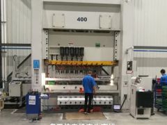 多工位电机壳生产线