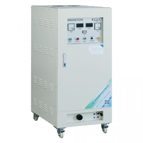 1500V系列多极充磁机