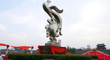 如何有效進(jìn)行不銹鋼雕塑的防銹防護(hù)？