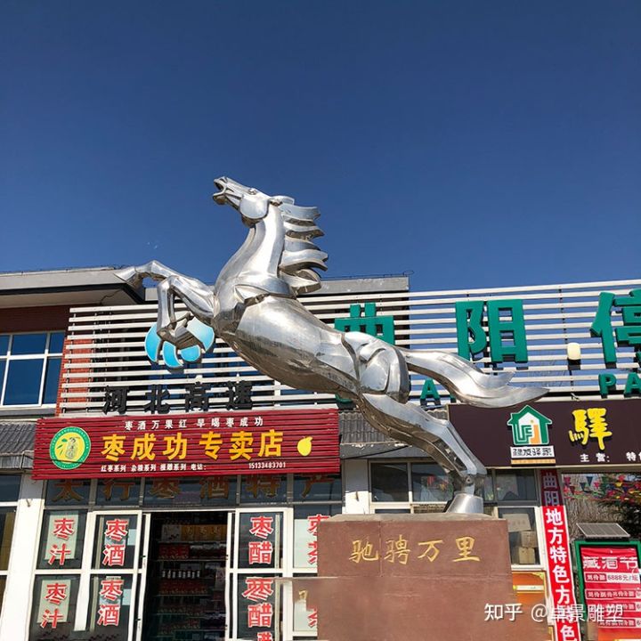 江蘇鑄銅雕塑的制作過(guò)程有哪些獨(dú)特的環(huán)節(jié)？